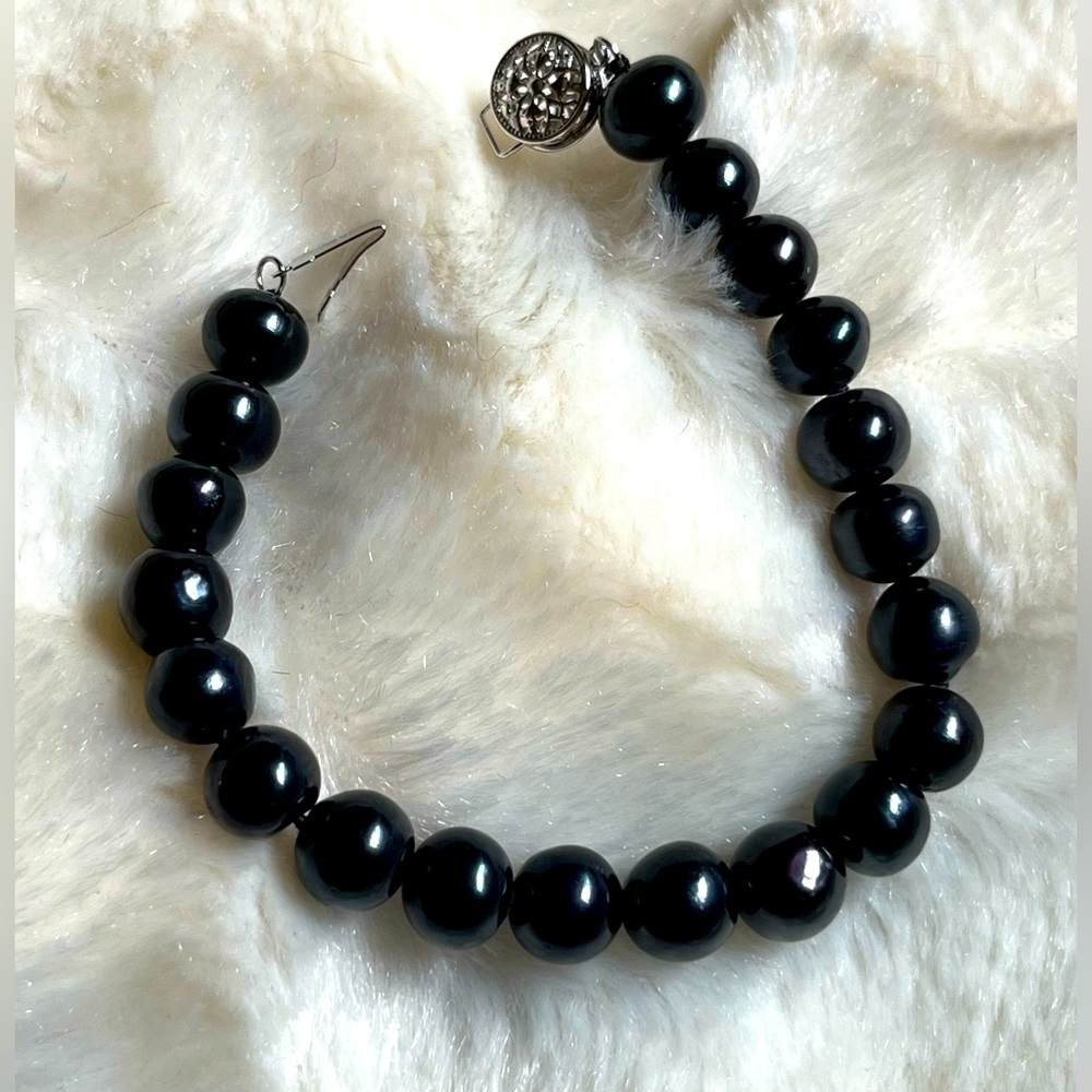 New faux onyx tennis bracelet 14/20 K